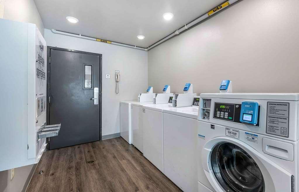 Extended Stay America Select Suites - Orlando - Sanford - Airport Einrichtungen foto
