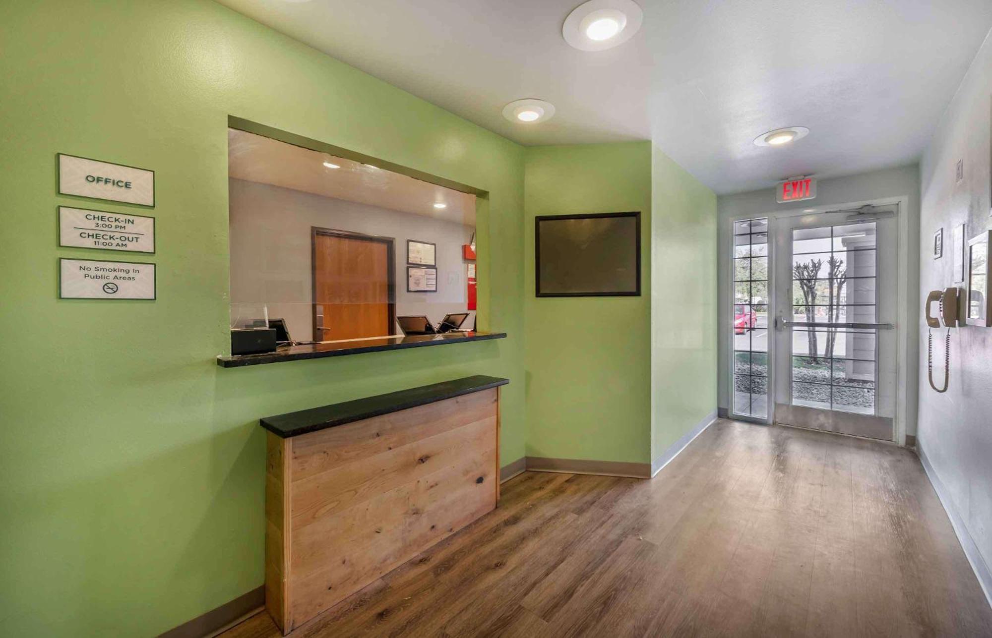 Extended Stay America Select Suites - Orlando - Sanford - Airport Exterior foto